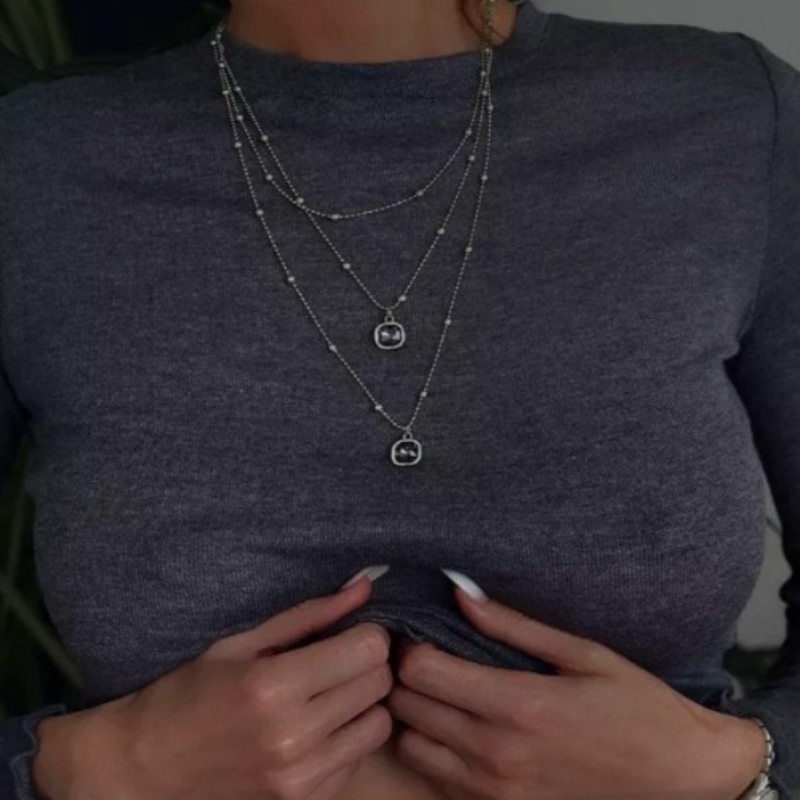 Layered Necklace Set - Fashionable Multi-layer Shiny Black Rhinestone Pendant