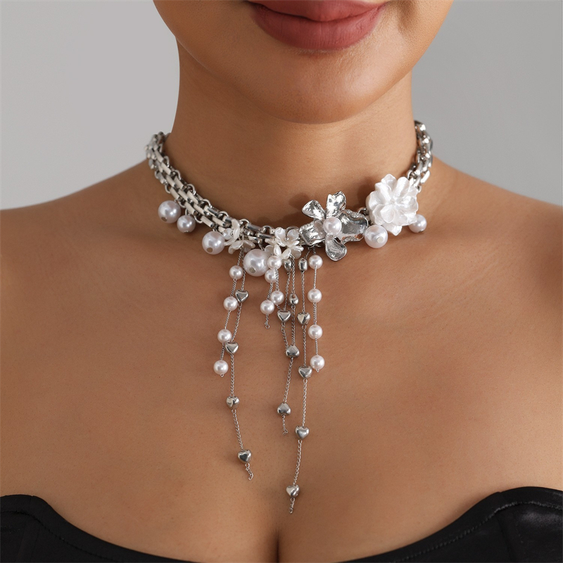 Romantic Metal Floral Locket N - Coin Necklace Delicate 리뷰 및 가격