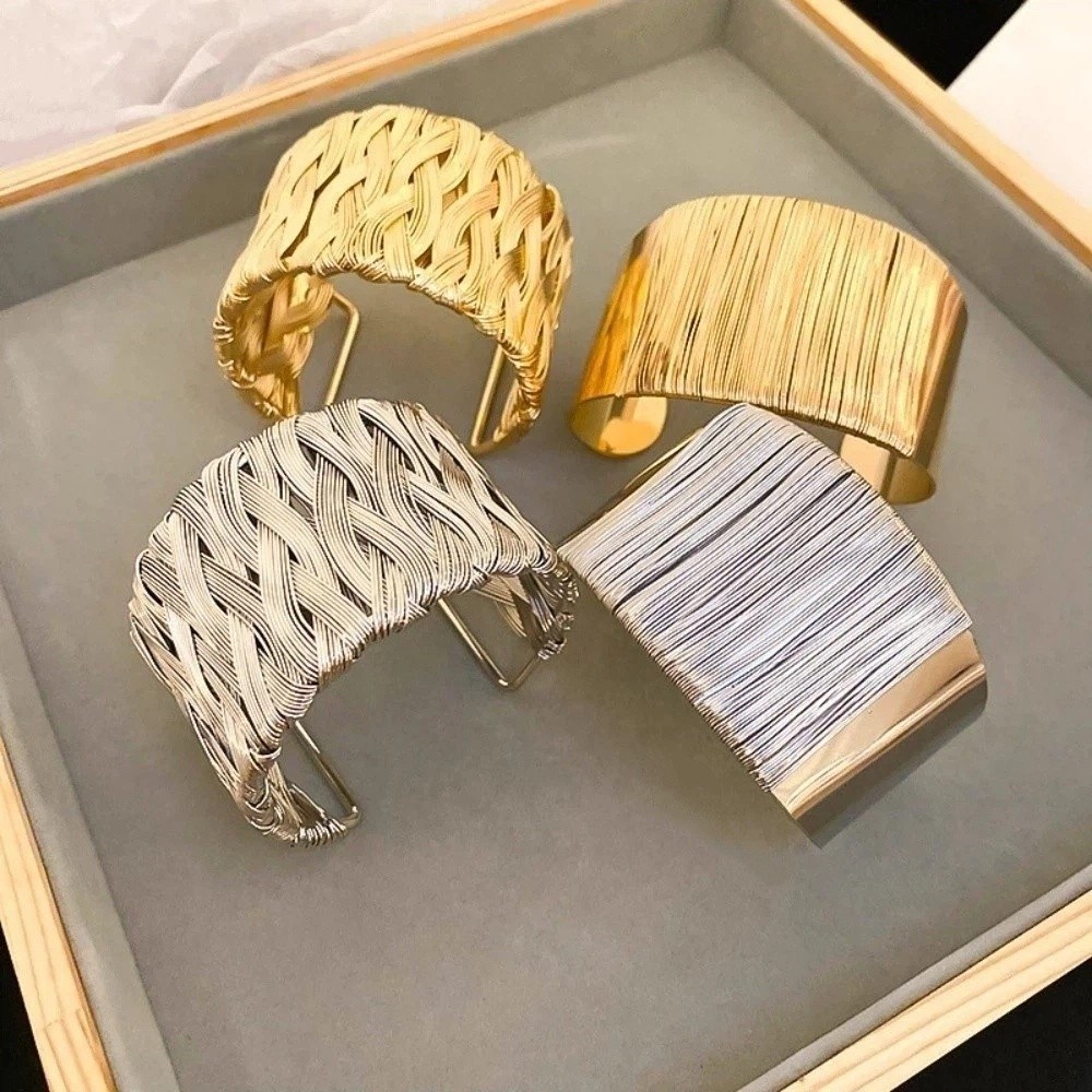 Hollow-out Alloy Wide Opening  - Women Accessories Drawing 리뷰 및 가격